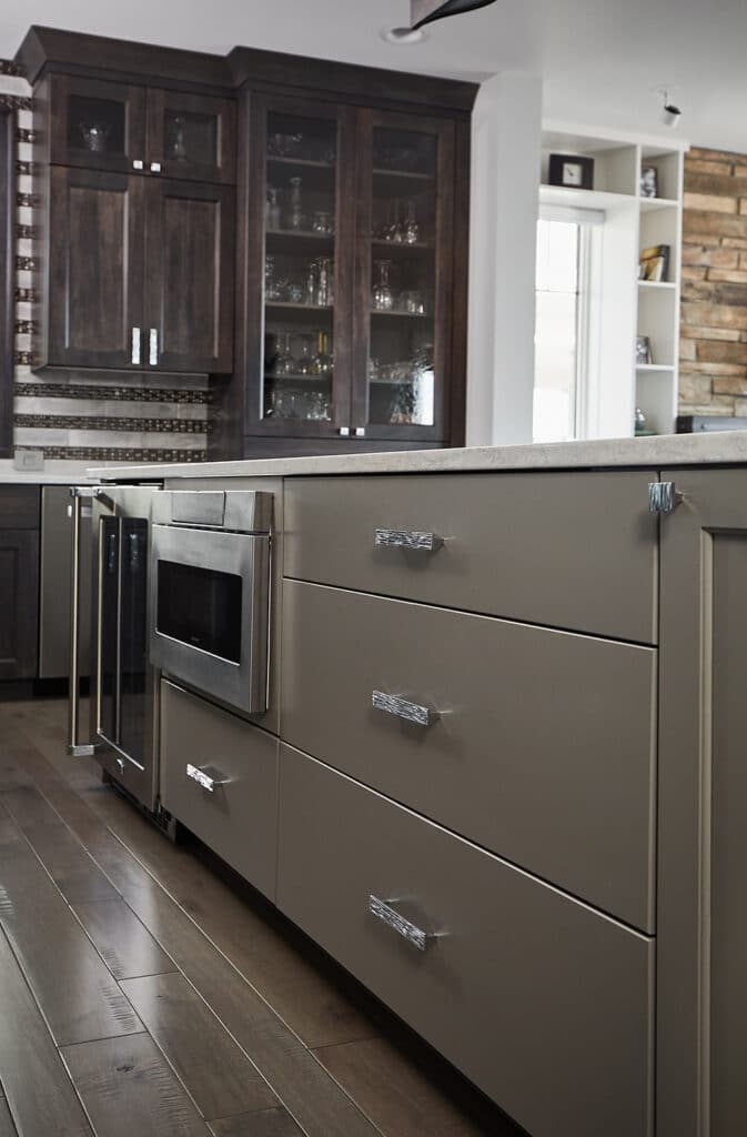 Transitional Dark Wood Gray Island Kitchen