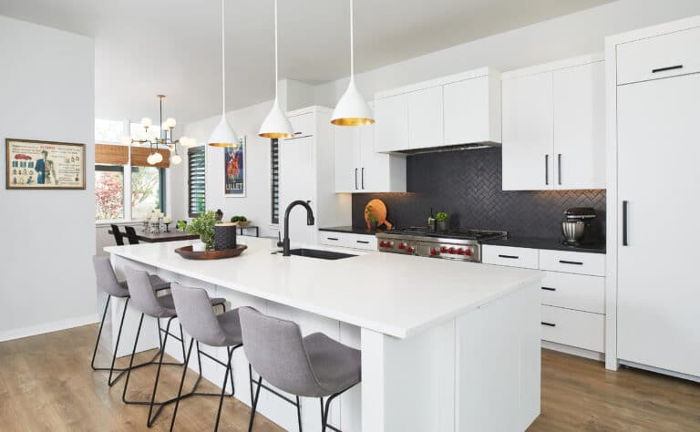 Crosswell Ave Black White Kitchen 2