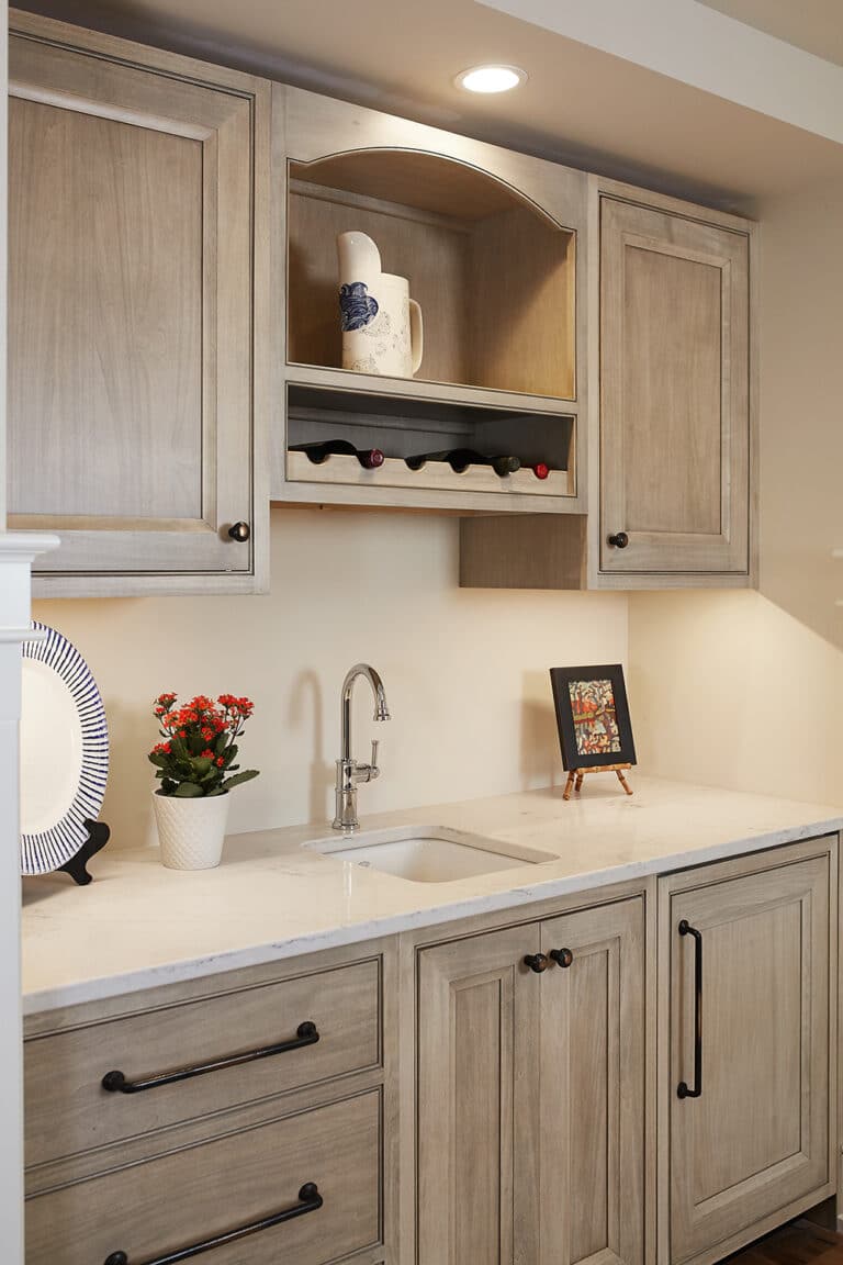 Traditional Light Wood Wet Bar