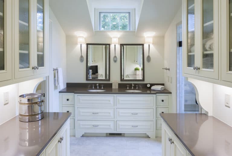 Traditional Master bathroom Custom Cabinets