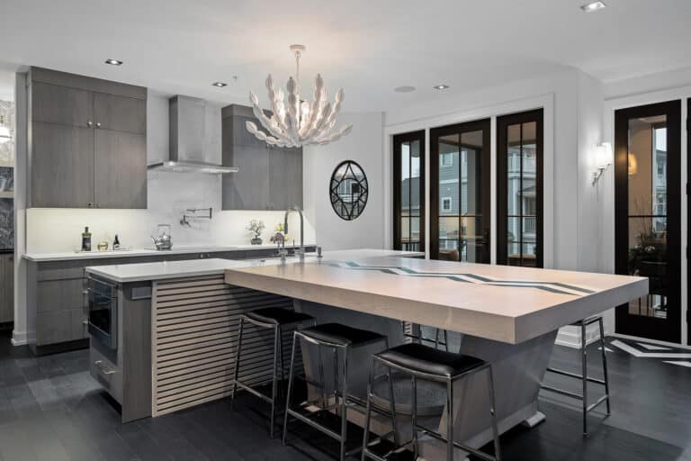 Contemporary Cottage Kitchen